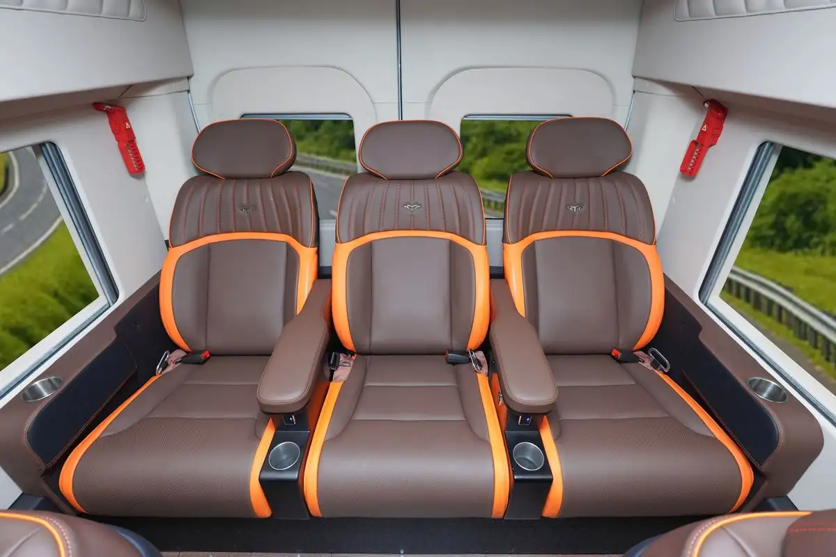 MT LIMO FORD TRANSIT PREMIUM+ T11 ECO – GHẾ ROLLS ROYCE